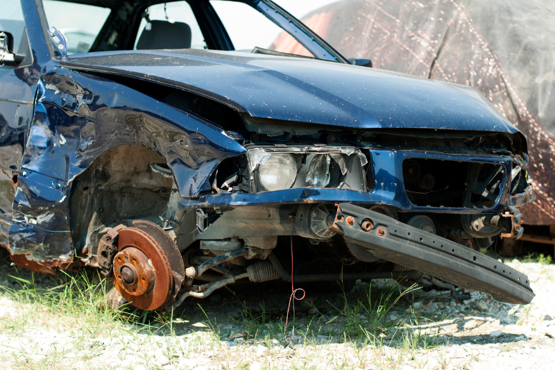Samochód do złomowania w Chojnicach